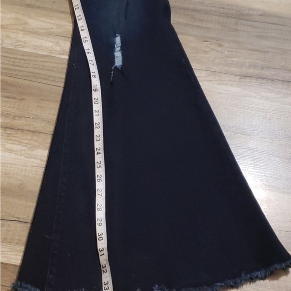 Women's Lucky & Blessed extreme flare dark wash distressed stretch jeans Sz 16 - Picture 6 of 12